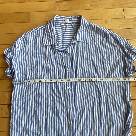 beachlunchlounge Blue/White Stripe Button Down - Picture 5 of 8